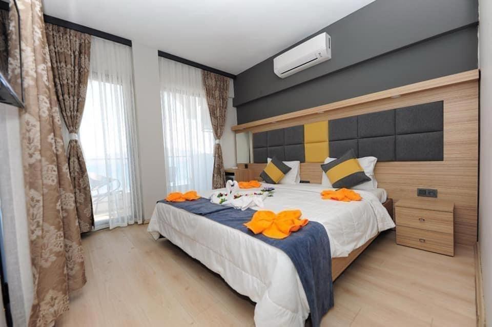 La Vita - La Beiurut Hotel Marmaris Bagian luar foto