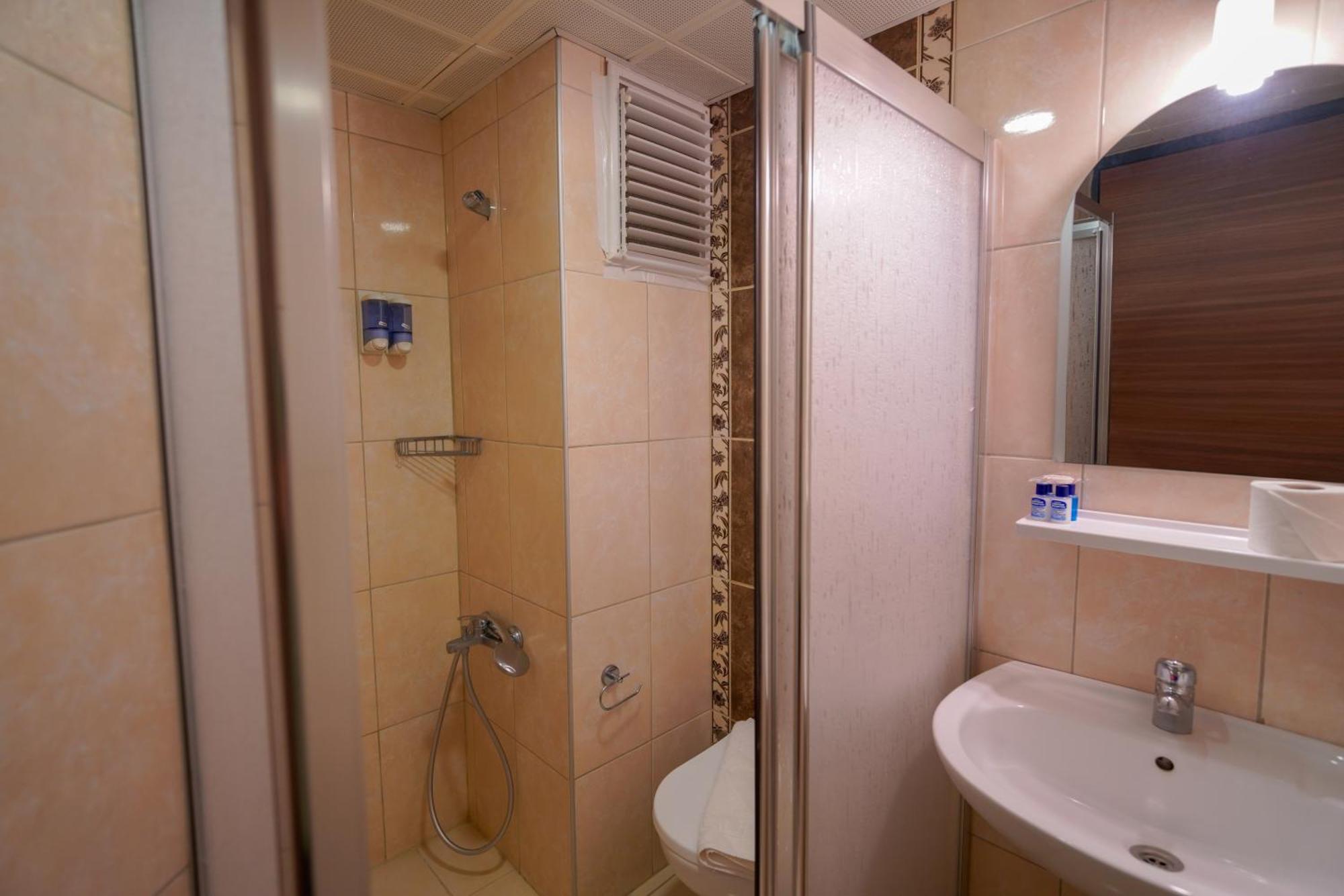 La Vita - La Beiurut Hotel Marmaris Bagian luar foto